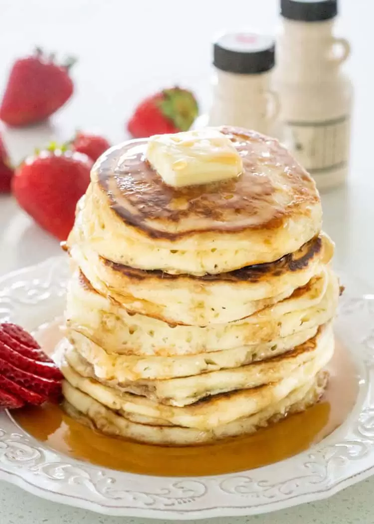 Everyone needs an easy no fail recipe for Classic Pancakes in their cooking repertoire! These are so delicious and perfect for a weekend breakfast! #pancakes