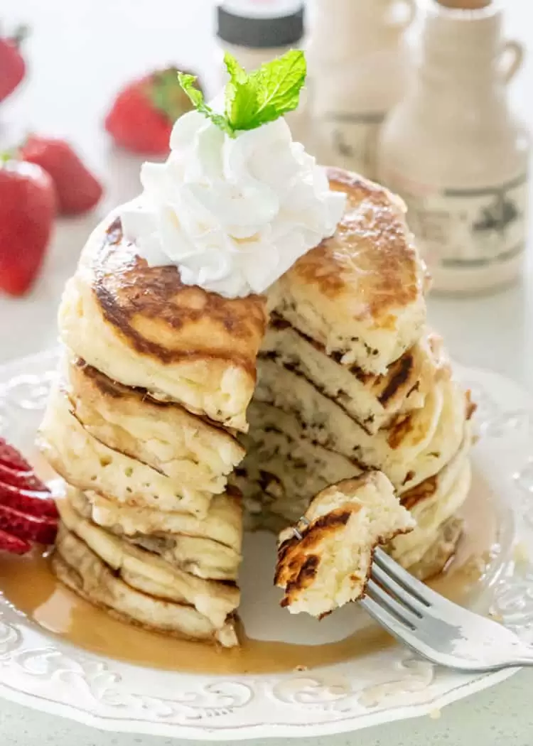 Everyone needs an easy no fail recipe for Classic Pancakes in their cooking repertoire! These are so delicious and perfect for a weekend breakfast! #pancakes